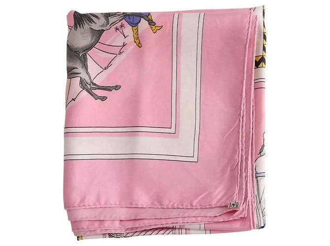 Carré Hermès de seda rosa