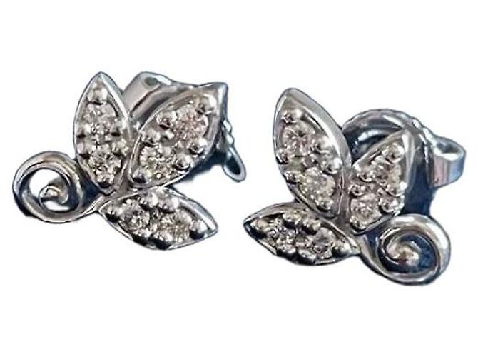 Orecchini Tiffany & Co. Olive Branch in platino e diamanti