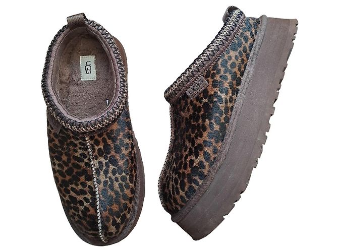 Sabots UGG imprimé léopard