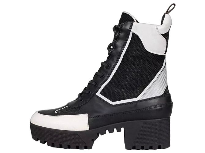 Louis Vuitton Laureate Boots EU 39 pre-owned