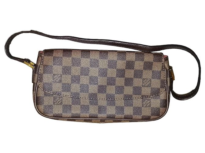 Louis Vuitton Pochette Damier Ebene Bolsa