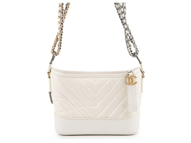 Bolsa de Ombro com Corrente Chanel