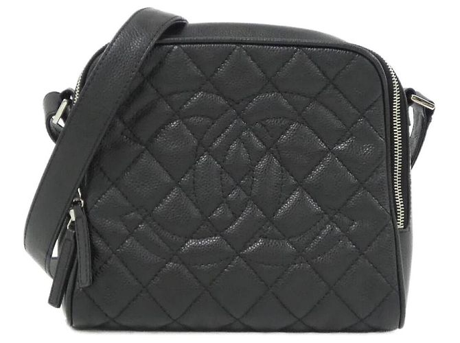 Bolsa de Ombro Chanel em Bezerro Grão