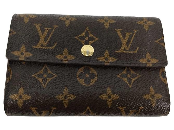 Louis Vuitton Alexandra Monogram Canvas medium