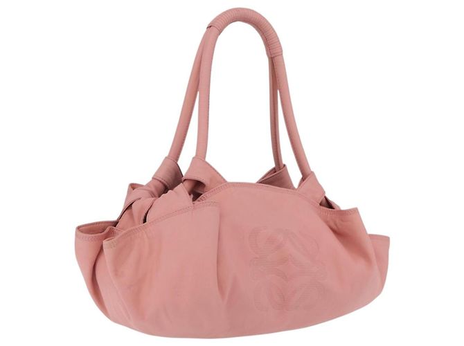 Loewe Aire Leather Medium