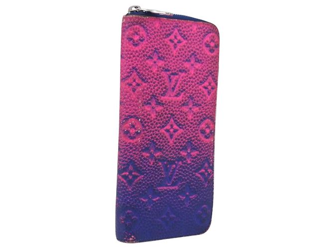 LOUIS VUITTON Taurillon Clemence Illusion Zippy Wallet Vertical
