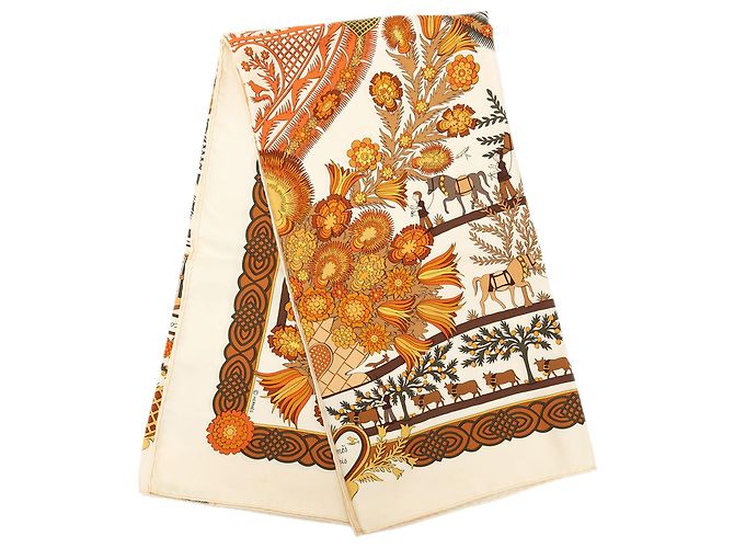 Lenço de seda Hermès White Decoupages 90