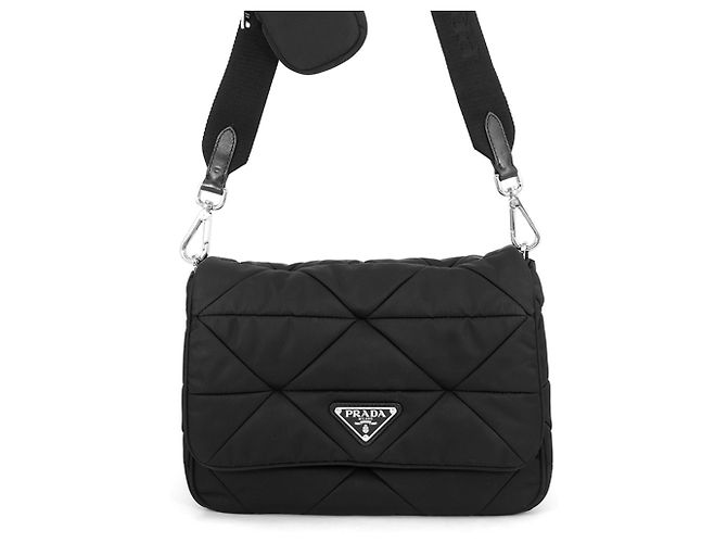 Prada Re-Nylon gesteppte Triangle Schultertasche
