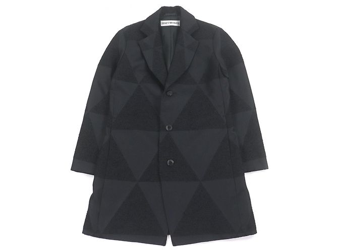 ISSEY MIYAKE Chester Wool Blend Coat