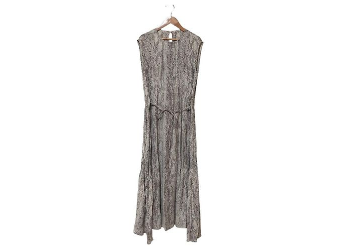 Autre Marque Mila Owen ärmelloses Kleid mit Python-Print