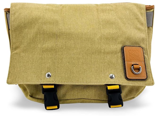 Loewe Shoulder bag Canvas