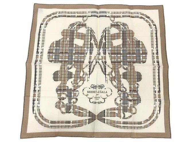 Hermès Cachecol Hermes em algodão bege