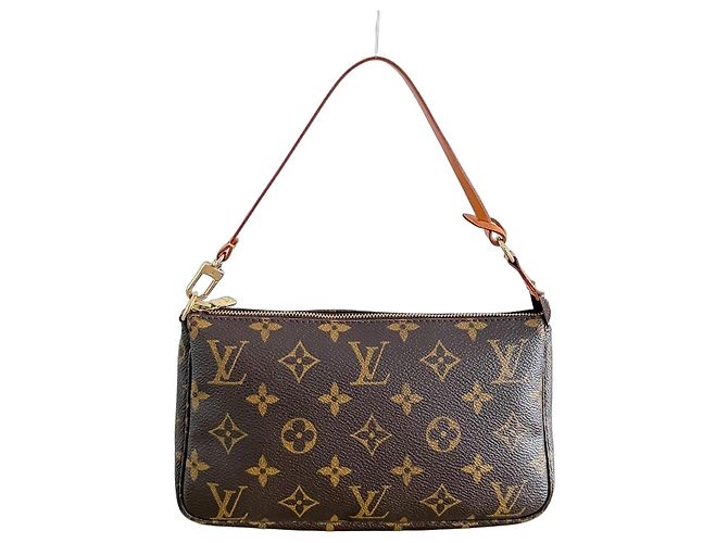 Louis Vuitton Pochette Accessoires Monogram