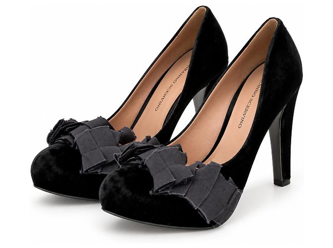 Ermanno Scervino Samt Pumps Schwarz mit Rüschen