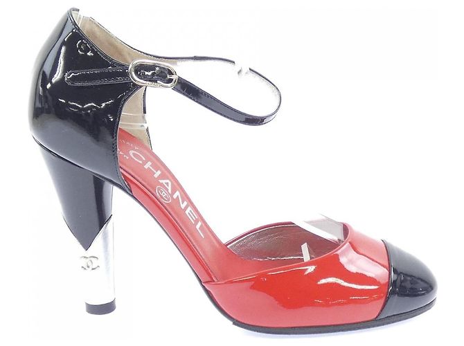 Chanel Leather Pumps