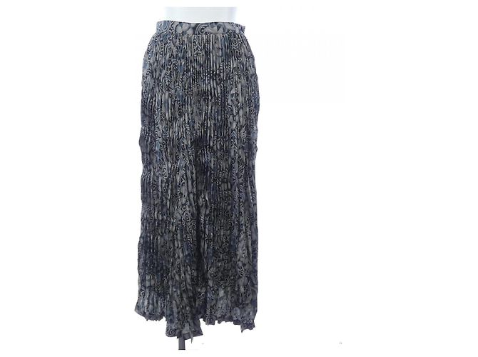 Saia Issey Miyake