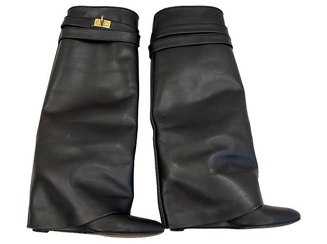 Givenchy Shark Lederstiefel Schwarz