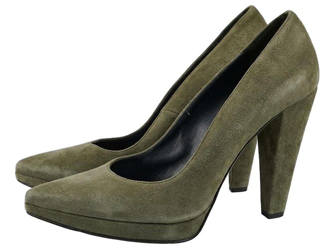 Balmain Green Suede Platform Pumps