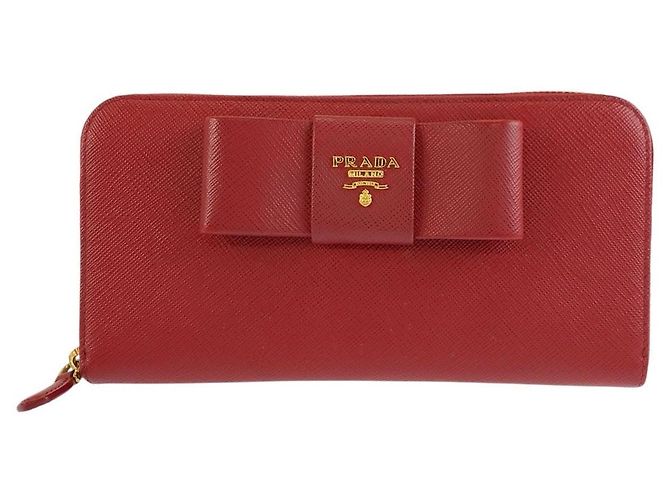 Prada Saffiano Leder-Langbeutel mit Band