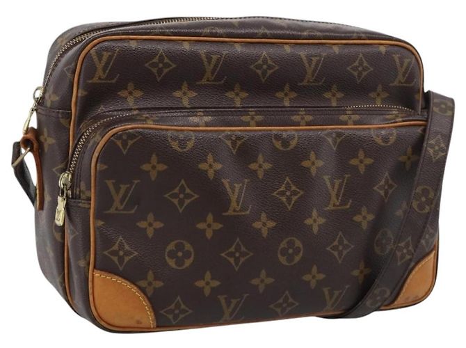 Louis Vuitton Bolsa de Ombro Nile Monogram M45244
