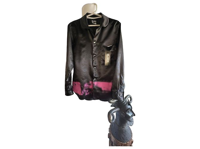 Comme Des Garcons Camisa de poliester negra con estampado rosa