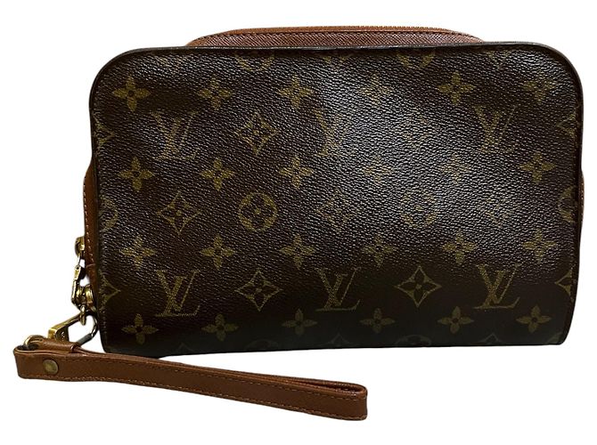 2002 Louis Vuitton Monogram Canvas Pouch