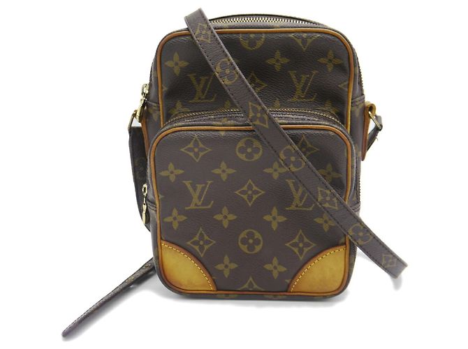 Borsa a tracolla e pochette Louis Vuitton Monogram Amazon