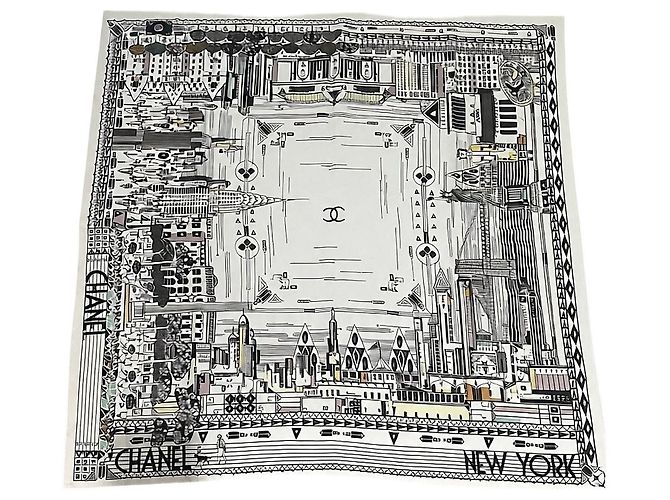 Lenço Chanel New York branco