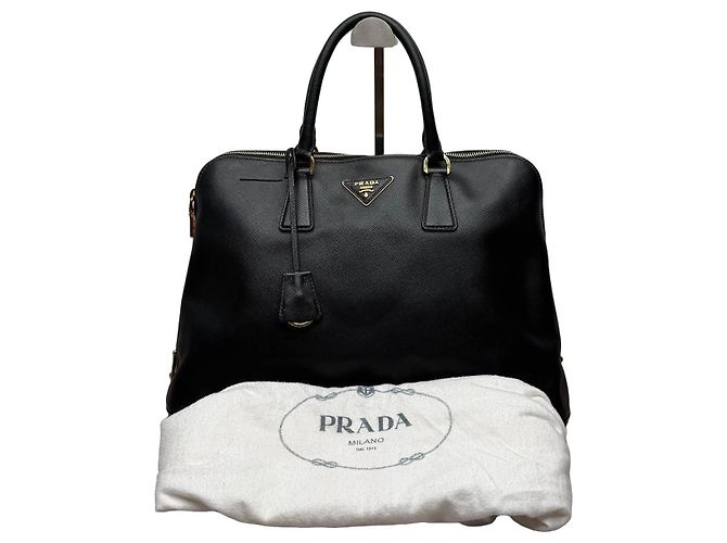 Prada Saffiano Leder Handtasche Schwarz