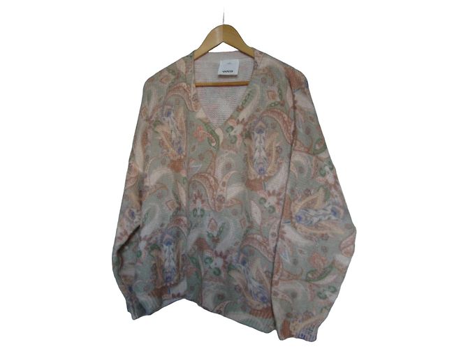 Autre Marque OOTD V-Ausschnitt Pullover mit Paisley-Muster aus Wolle