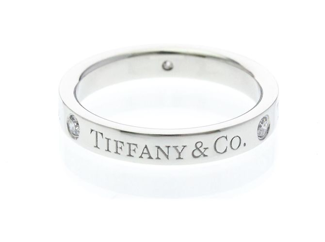 Autre Marque Tiffany Flat Band Ring mit Diamanten