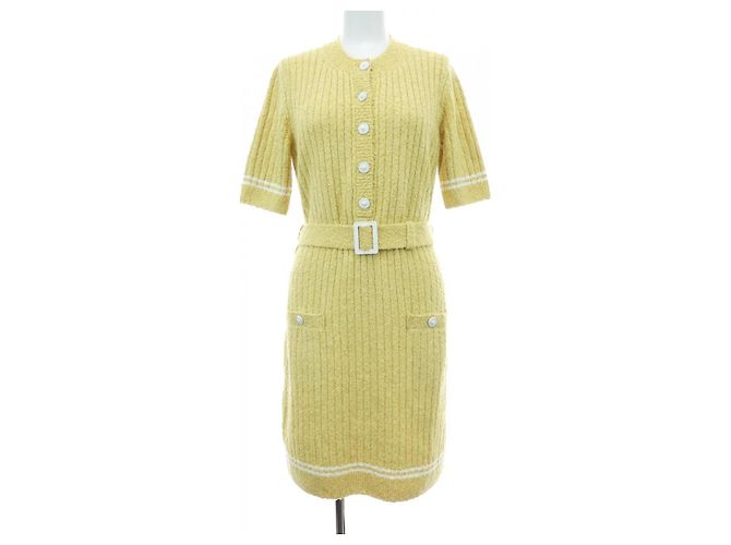 Chanel Kleid