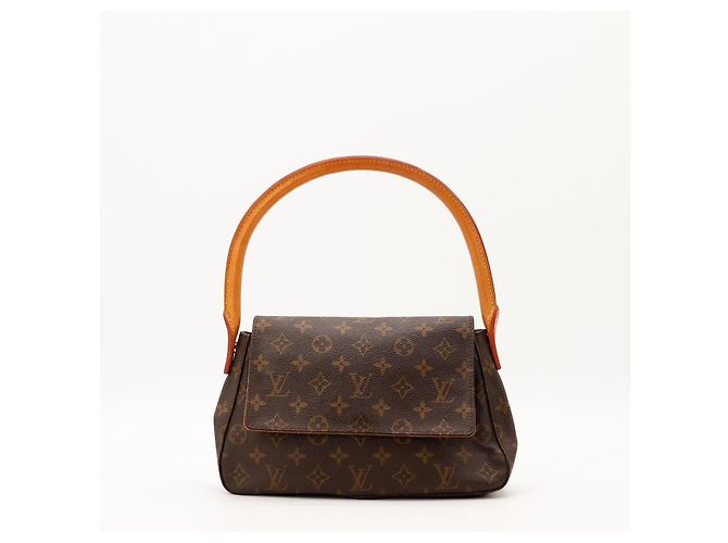 Bolsa de Ombro Louis Vuitton Monogram Canvas
