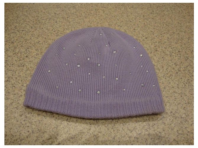 Autre Marque Gorro de lã lilás com strass