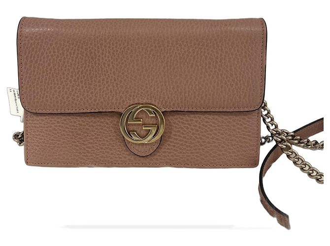 Gucci Interlocking Wallet on Chain Leather Medium