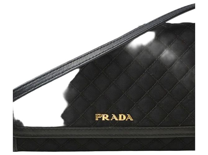 Prada Schwarze Nylon Chain/Shoulder Wallet