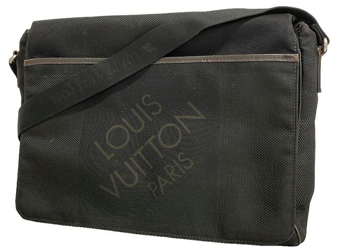 Borsa a tracolla Louis Vuitton Damier Géant Messager NM