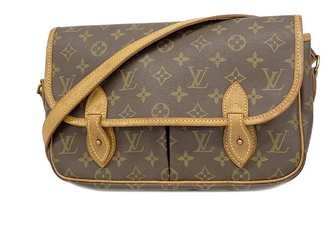 Borsa a tracolla Louis Vuitton Monogram Gibeciere MM
