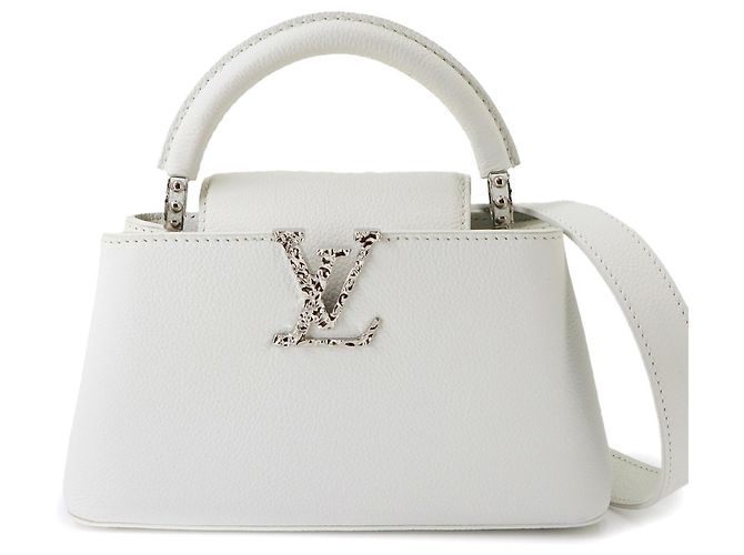 Louis Vuitton Capucines EW MINI Handtasche