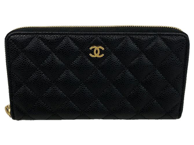 Cartera larga Chanel negra