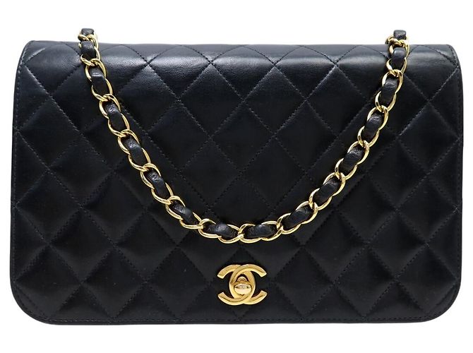CHANEL TIMELESS PM HANDTASCHE AUS SCHWAREM STEPPLEDER