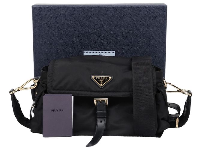 Prada Sac à épaule Explore Medium Black