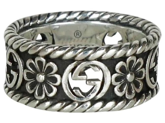 Gucci Flora Interlocking Silver Ring
