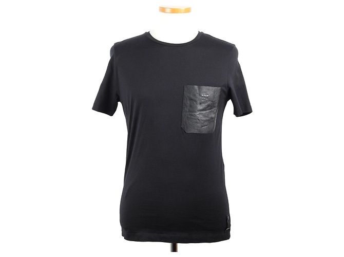 Fendi T-Shirt mit Ledertasche
