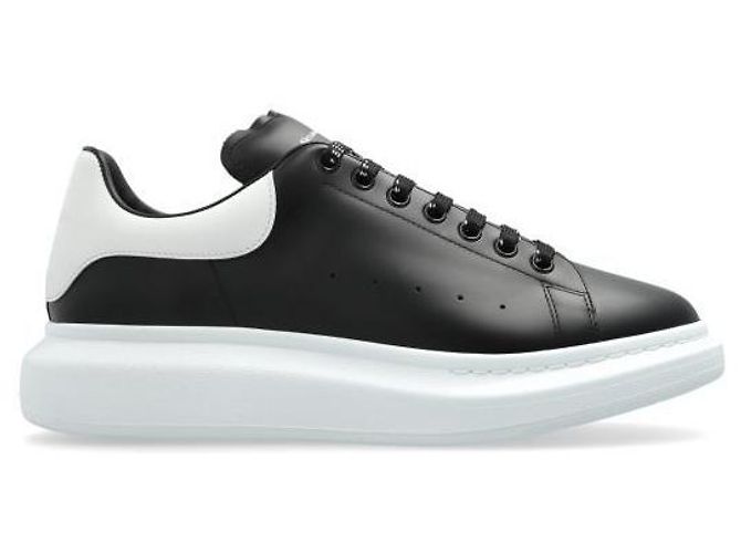 Alexander Mcqueen Sneakers Oversized