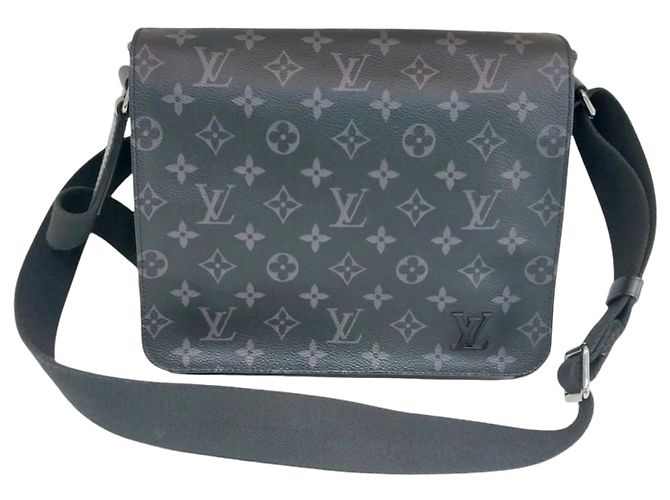Louis Vuitton Borsa a tracolla Eclipse District PM