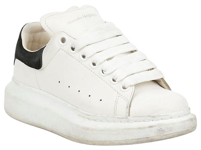 Alexander Mcqueen Baskets Oversole White Black Tab