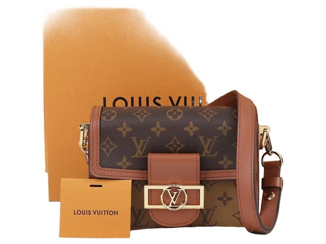 Louis Vuitton Sac à main Dauphine Mini Monogram Reverse Canvas