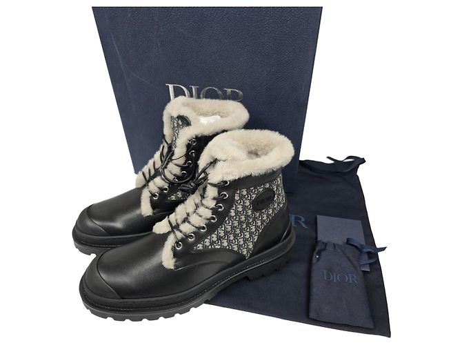 Dior Oblique Explorer Shearling Ankle Boots