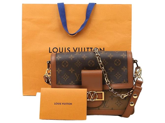 Louis Vuitton Borsa a tracolla Dauphine MM Monogram Reverse Canvas